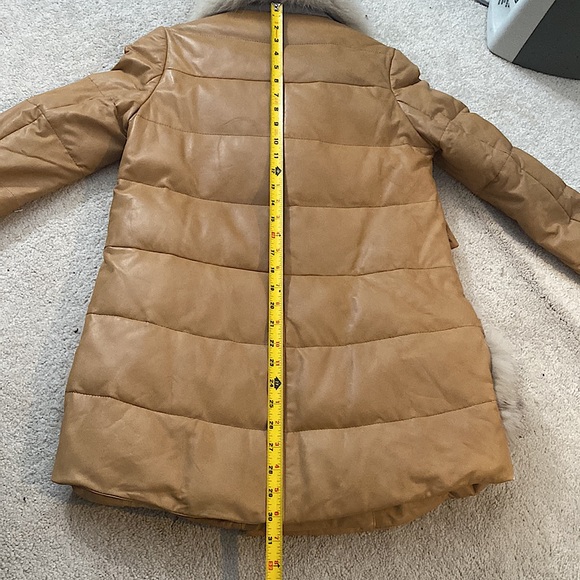 Fur - Picture 9 of 10